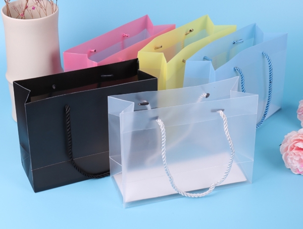 Túi xách PEVA - Vải Nhựa PEVA  KROVIK - Công Ty TNHH Sản Xuất Thương Mại KROVIK
